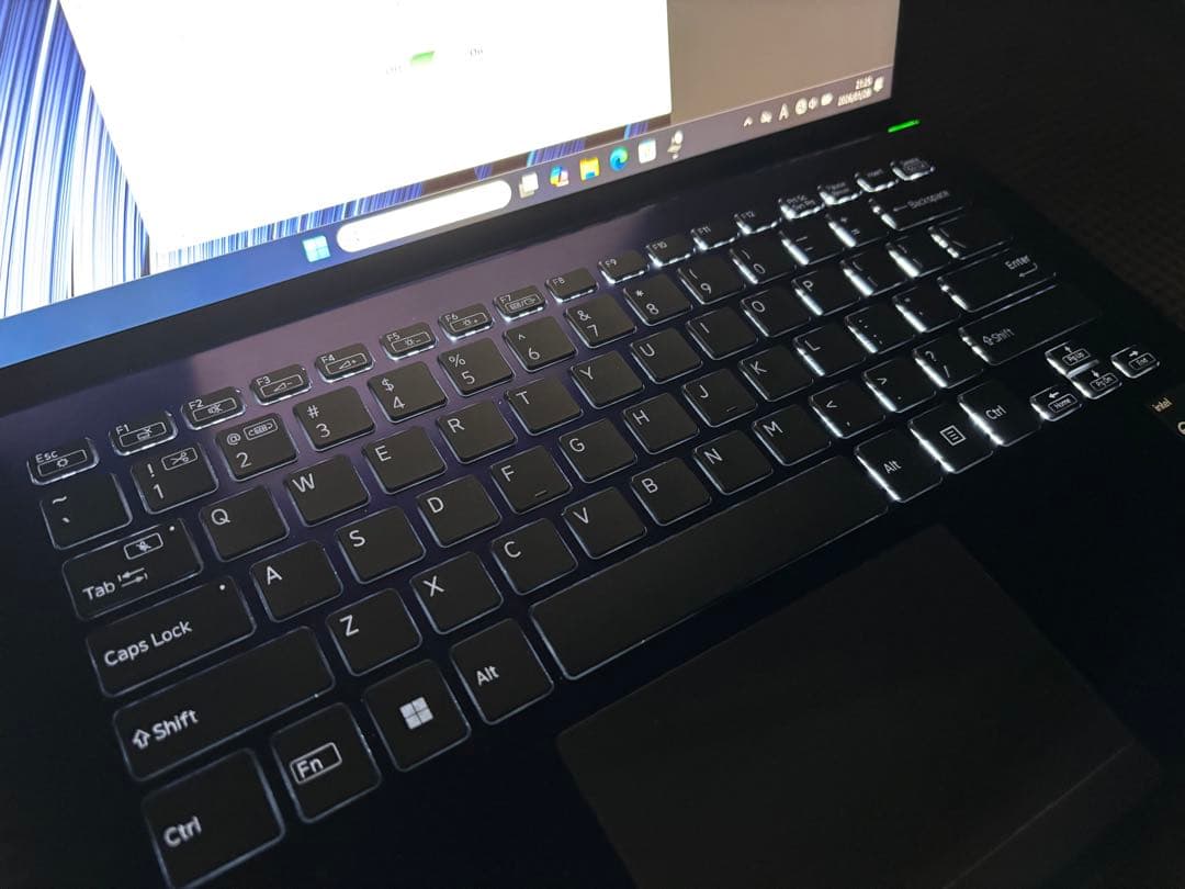 VAIO 勝色　SX14 13th i7 1360 16GB 中古　ノートPC