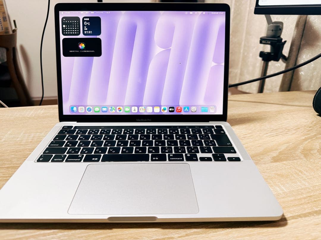 超美品Apple MacBook Pro M2 13インチ シルバー 16g