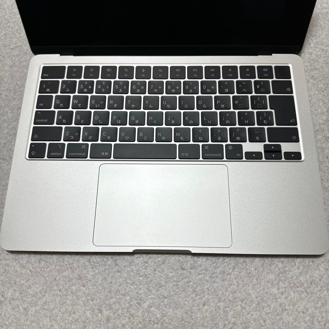 MacBook本体 MacBook Air 13 M3 2024