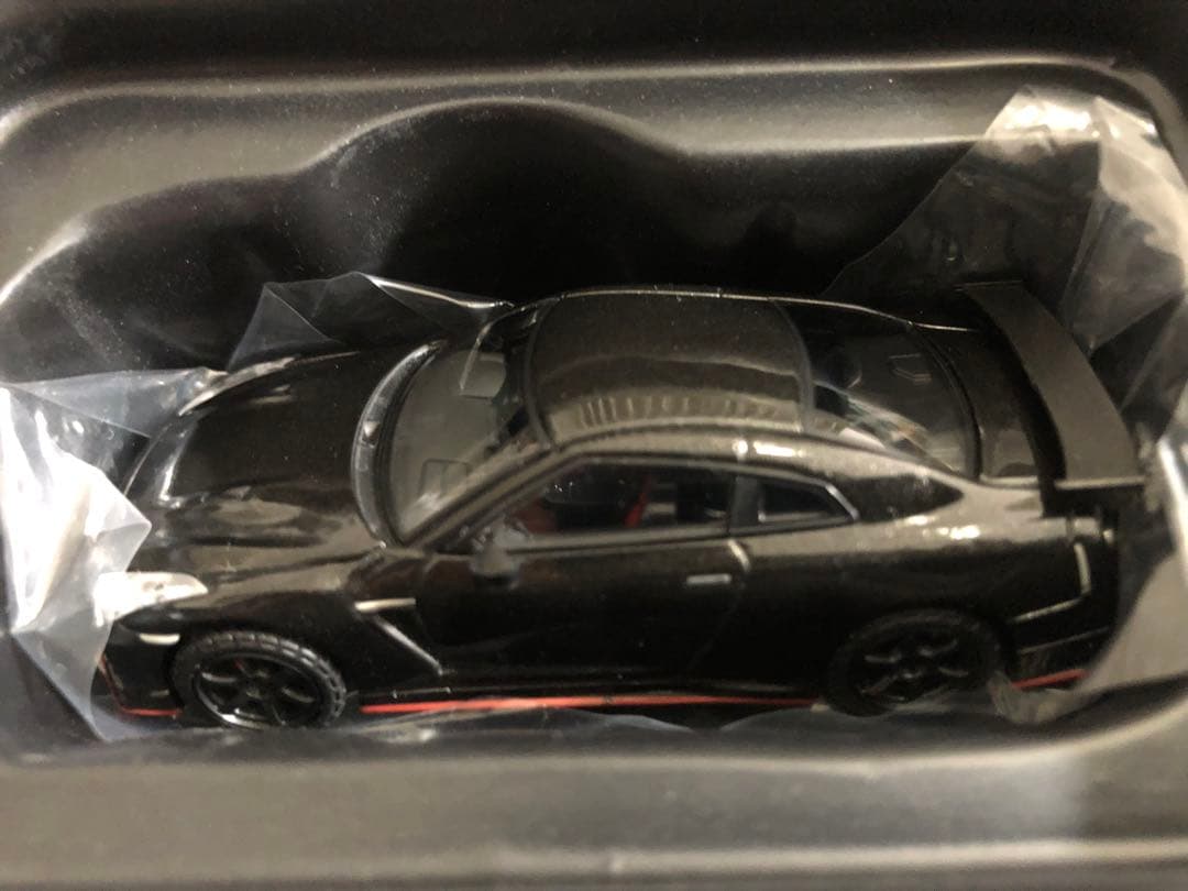 1/64 トミカリミテッドヴィンテージ ニッサン GT-R nismo 3台