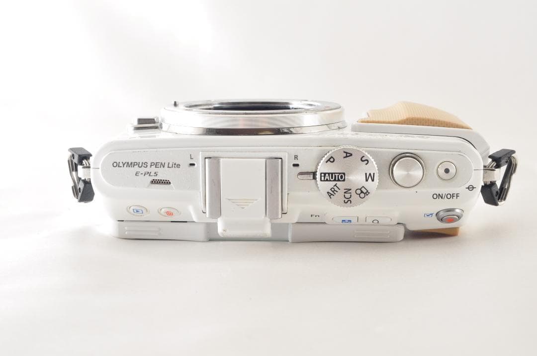 【C1111】OLYMPUS オリンパス PEN Lite E-PL5 ホワイト