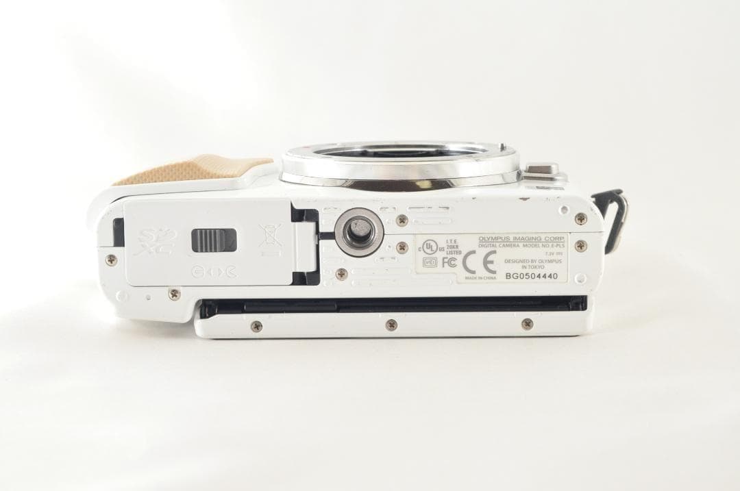 【C1111】OLYMPUS オリンパス PEN Lite E-PL5 ホワイト