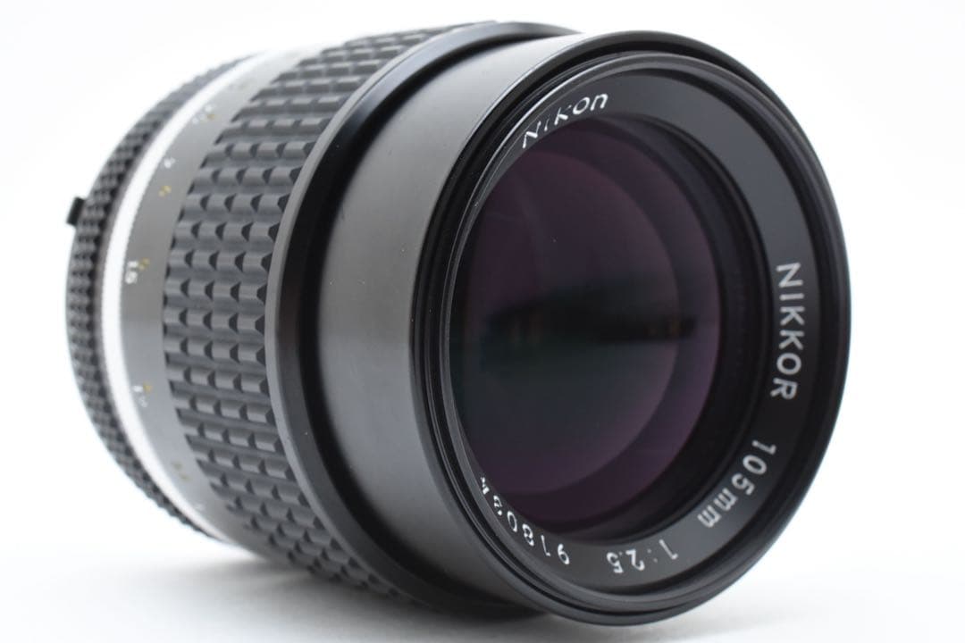 Nikon ニコンAI-S 105mm f/2.5