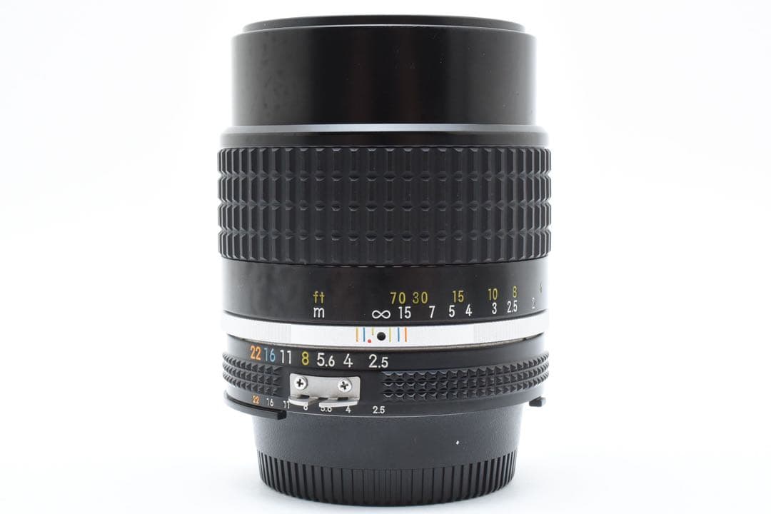 Nikon ニコンAI-S 105mm f/2.5