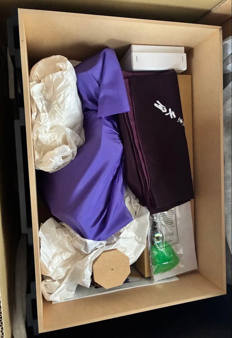 久月 五月人形 黒色兜 鯉装飾 専用箱付き