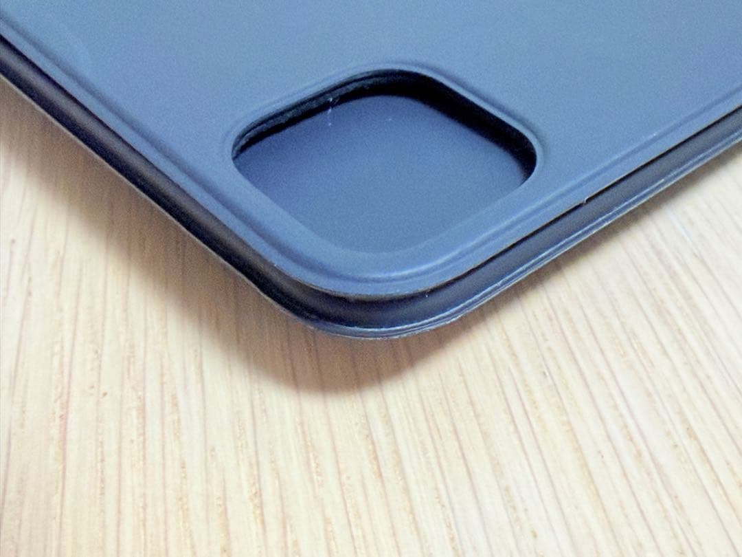 純正ペンとMagic Keyboard付き iPad Pro 11インチ