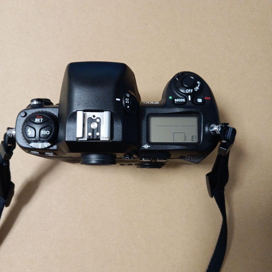 Nikon F100 一眼レフカメラ 28-105mm