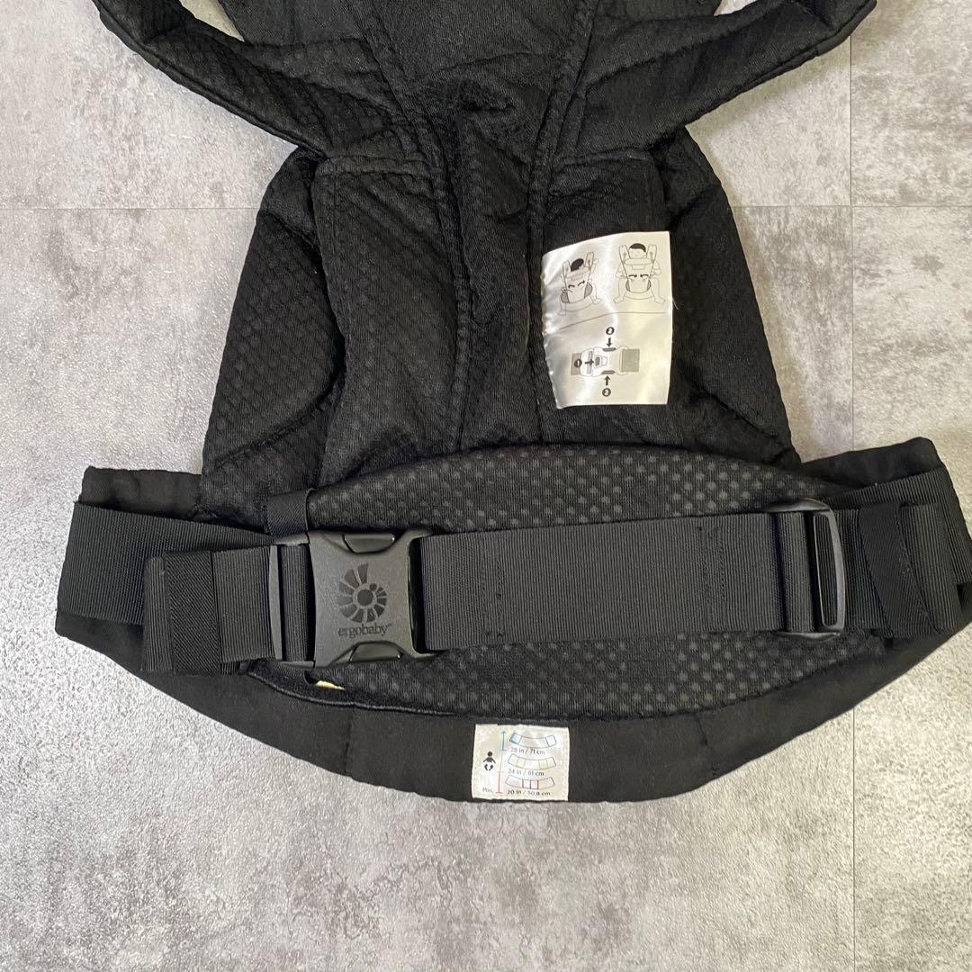 【美品】エルゴ ergo オムニブリーズ 抱っこ紐 黒 ブラック よだれカバー付
