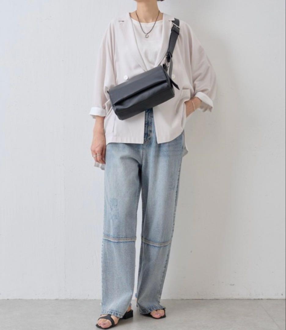 【新品未使用】ビアズリー レザーリングボディバッグ ブラック