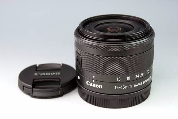 ブラック EF-M 15-45 3.5-6.3 IS STM