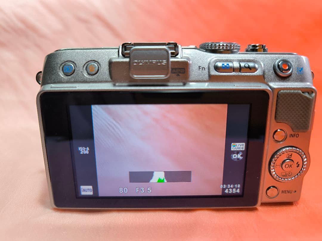 OLYMPUS E-PL3 シルバー ボディ ※手振れエラー有り