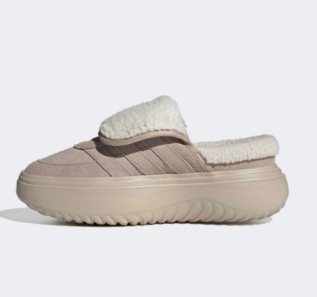 ★24.5★ 新品 adidas グランドコートミュール　ボア　ベージュ