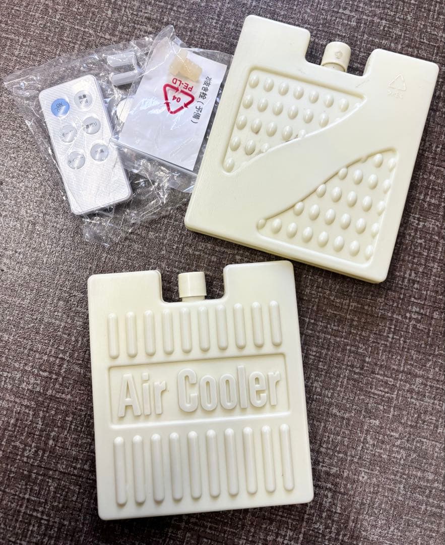 2019年製 コロナ 冷風・衣類乾燥除湿 CDM-1019