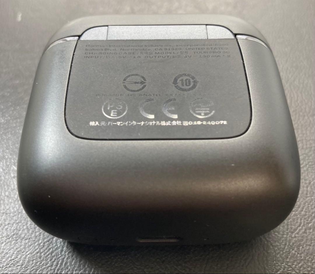 【美品】JBL TOUR PRO 3【ブラック・充電ケース】