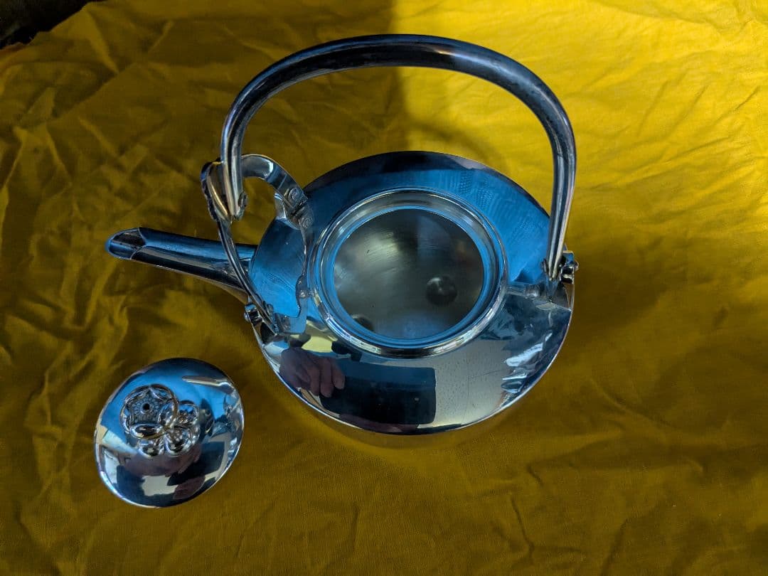 銀製工芸品、お屠蘇器、美品、重量228.81グラム5月10日限り値下げします