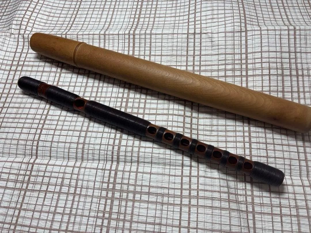 雅楽　龍笛　古管 煤竹 漆 籐巻　白木筒