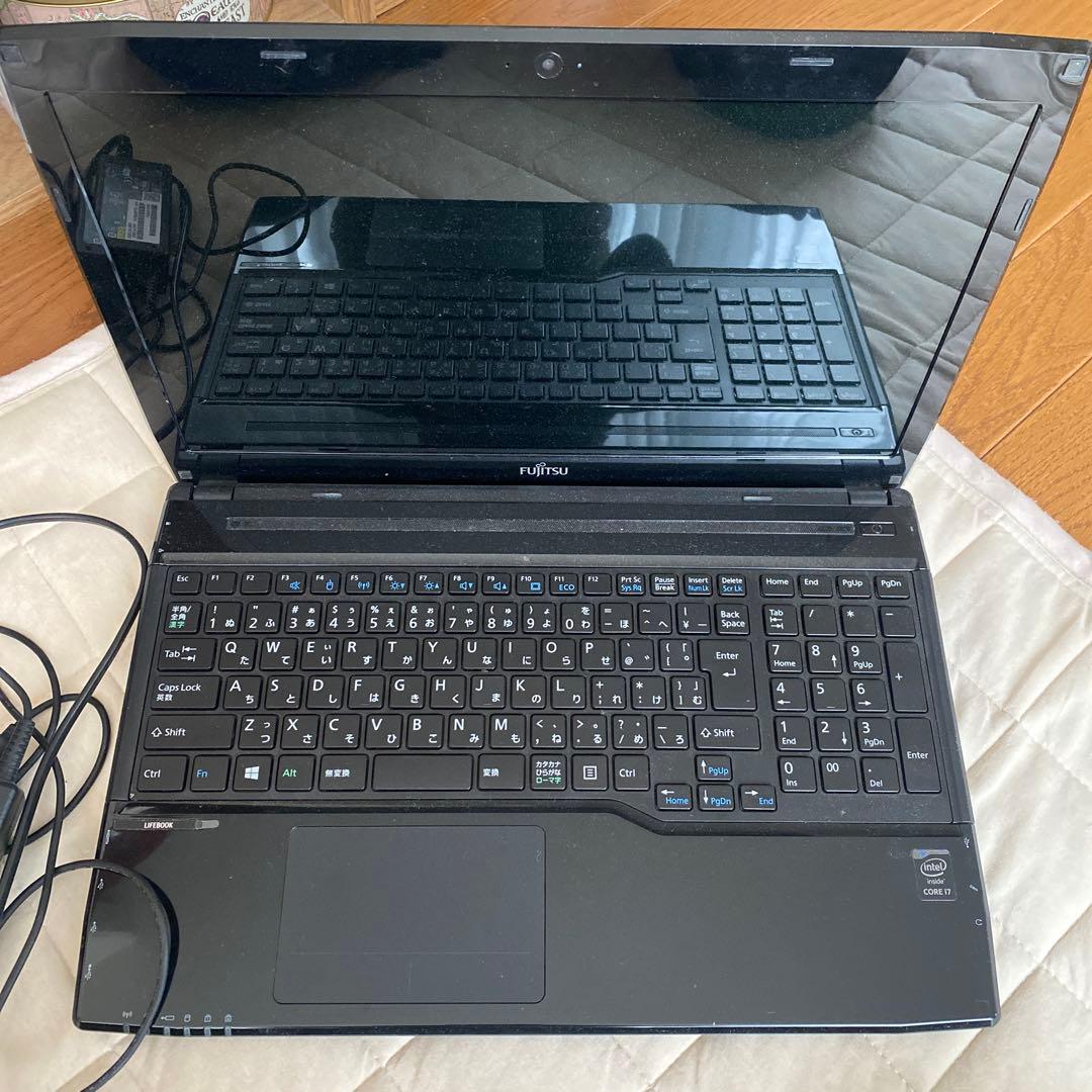 富士通 ノートパソコン windows11 WA1/S