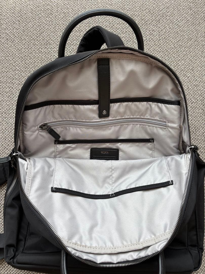 TUMI レディース リュック ビジネスバッグ