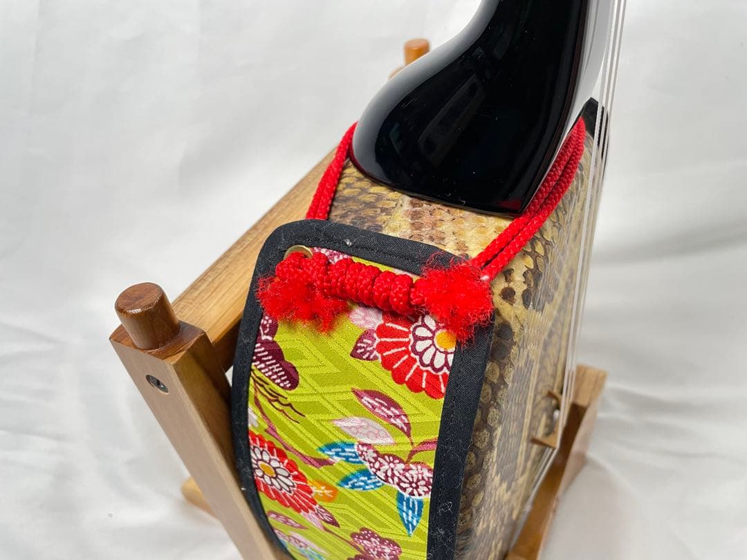 沖縄三線 強化張り・蛇皮二重張り