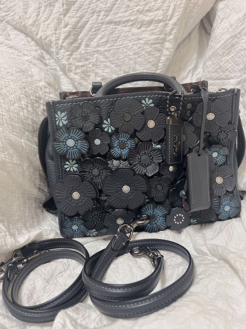 コーチ ティーローズ 2wayバッグ ローグ 有名人着用 完売品