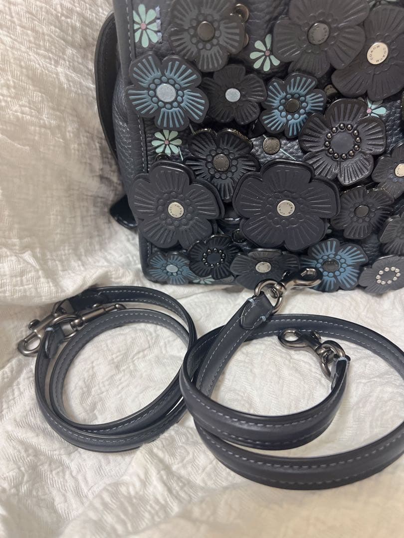 コーチ ティーローズ 2wayバッグ ローグ 有名人着用 完売品