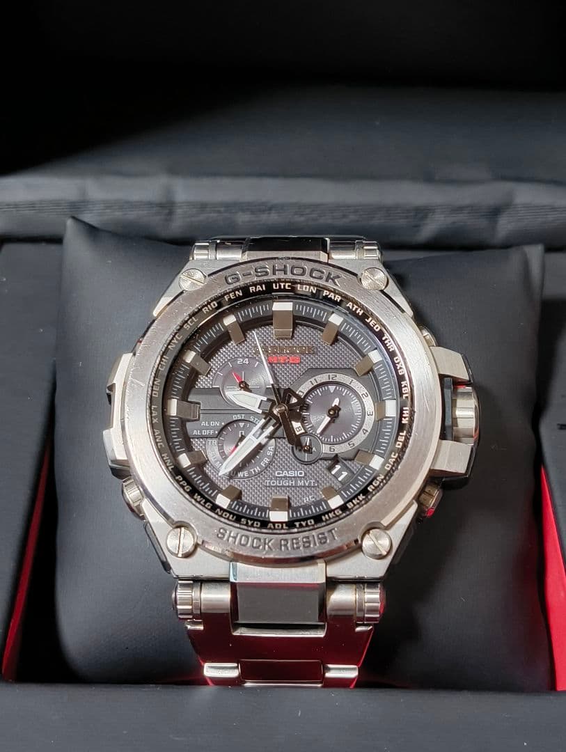 G-SHOCK MT-G 腕時計 シルバー　mtg-s1000d-1ajf
