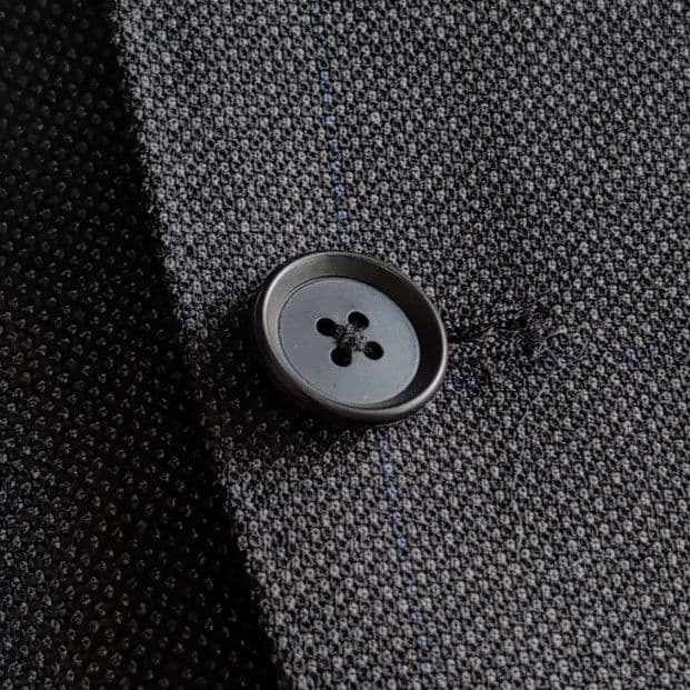 美品 オリヒカ バーズアイ ビジネススーツ スリーピース A6 チャコールグレー