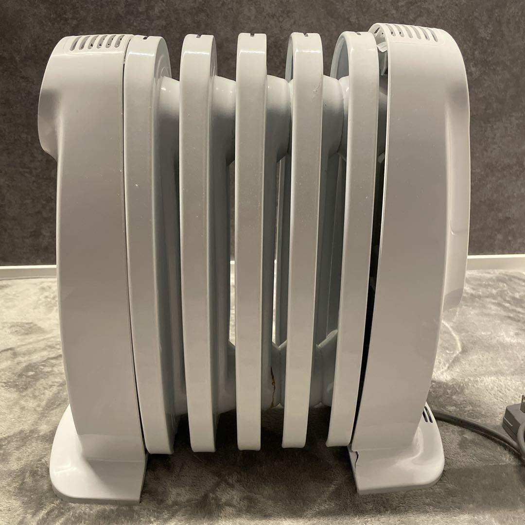 DeLonghi NJ0505E ミニオイルヒーター