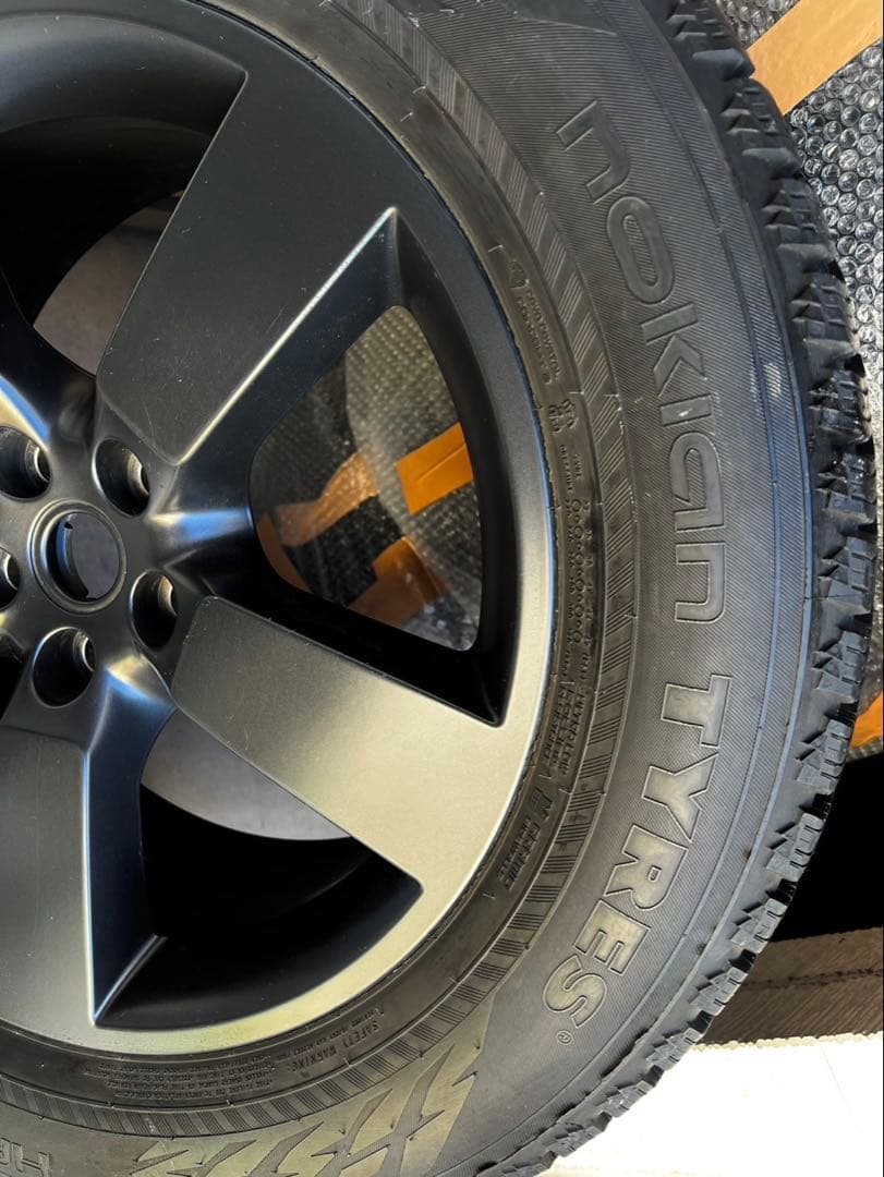 【購入後未使用】現行ディフェンダー純正20インチ＆ノキアンR3 SUV4本セット