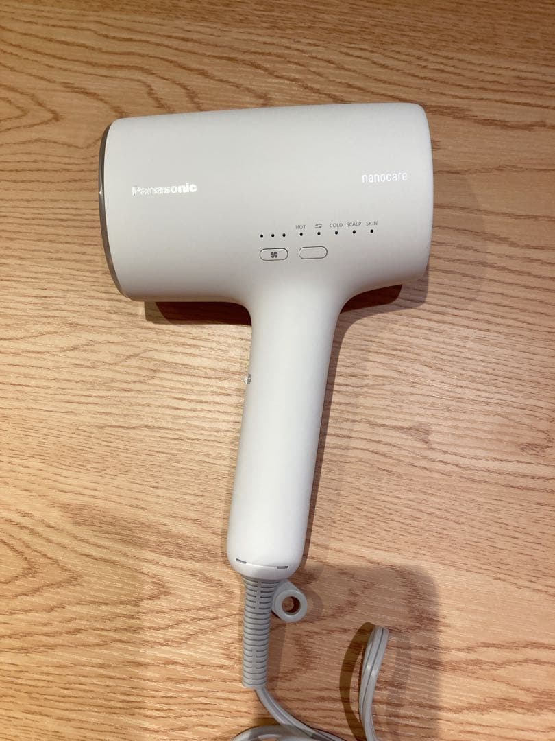 【美品】Panasonic ナノイー ヘアドライヤー EH-NA03 ホワイト