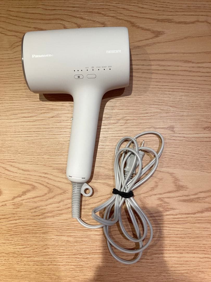 【美品】Panasonic ナノイー ヘアドライヤー EH-NA03 ホワイト