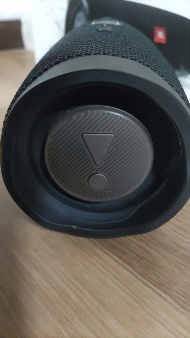 JBL Charge 4 スピーカー