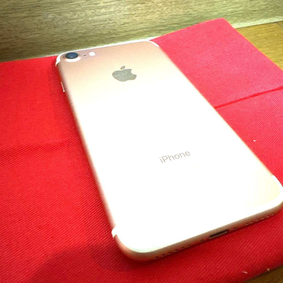 Apple アップル iPhone7 ローズゴールド 32GB スマホ 白 防水