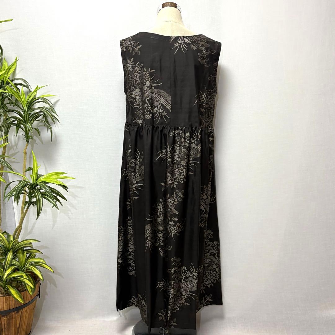 着物リメイク　大島紬花柄ワンピース　ロングジャンパースカート　ゆったりLサイズ