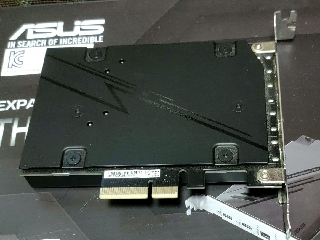 ASUS THUNDERBOLTEX 4 拡張カード USB4互換