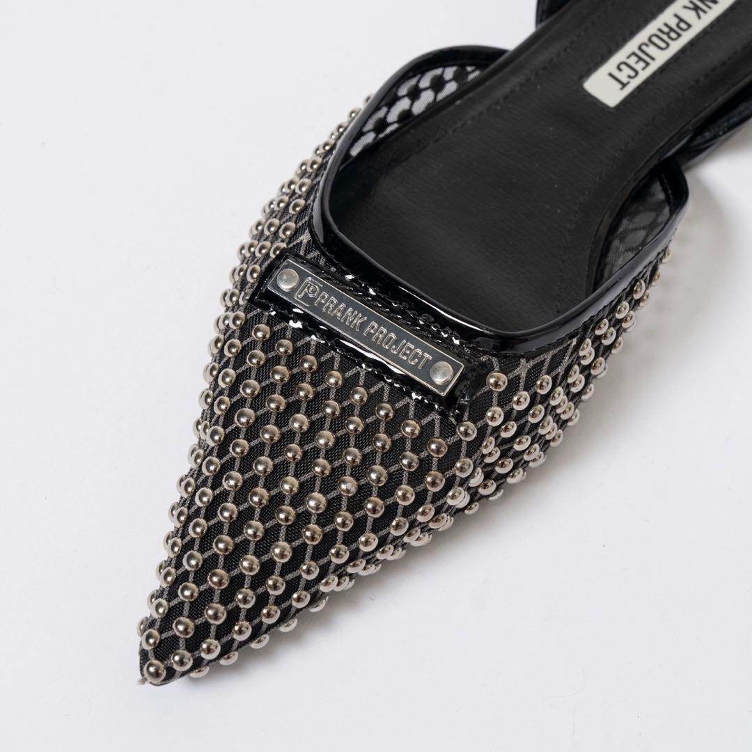 ポインテッドフラットビジューパンプス