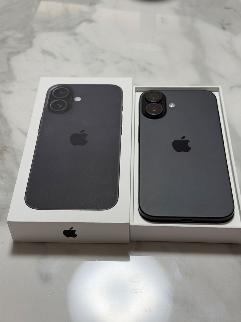 iPhone16 128GB スペースブラック