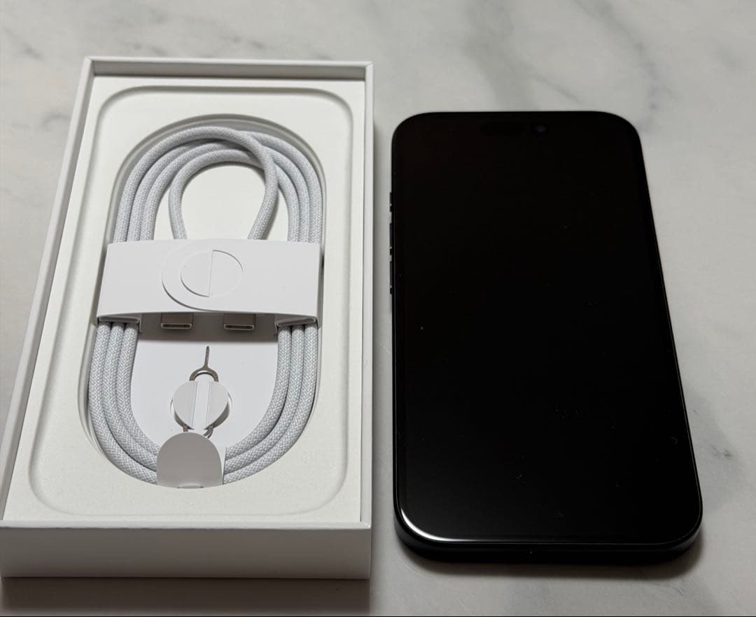 iPhone16 128GB スペースブラック