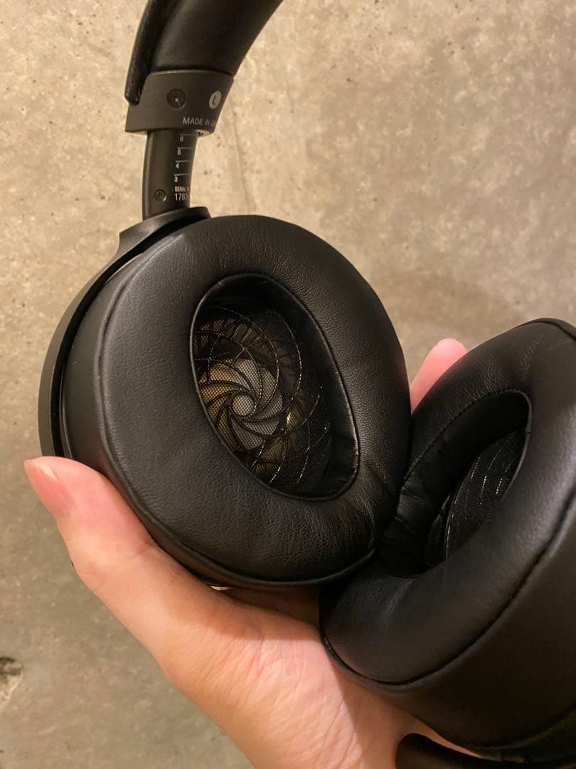 SONY MDR-Z1R(超お得なおまけ付き)