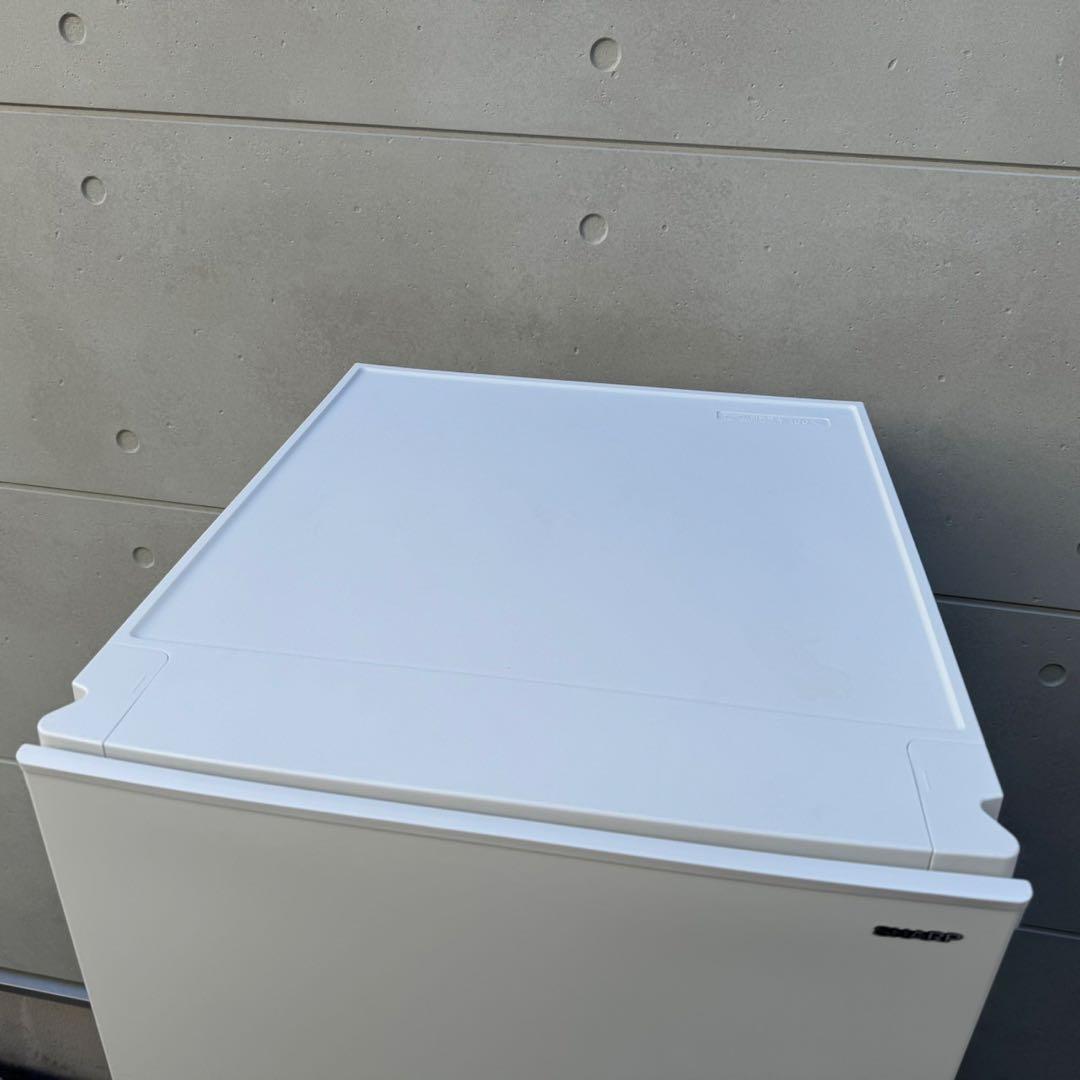 117⭐️2025年製★ほぼ新品★シャープ　冷蔵庫　右、左開き　大型　一人暮らし