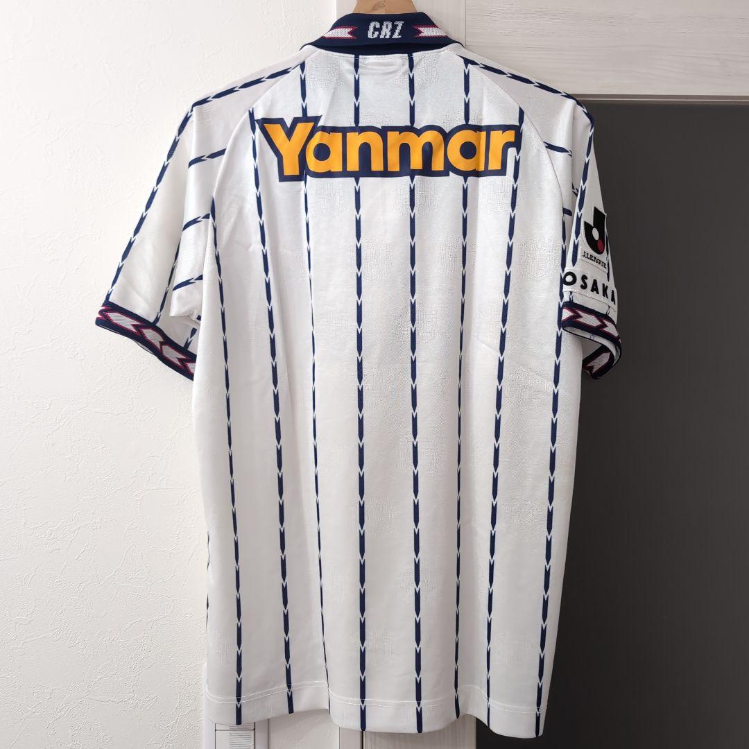 セレッソ大阪 ユニフォーム