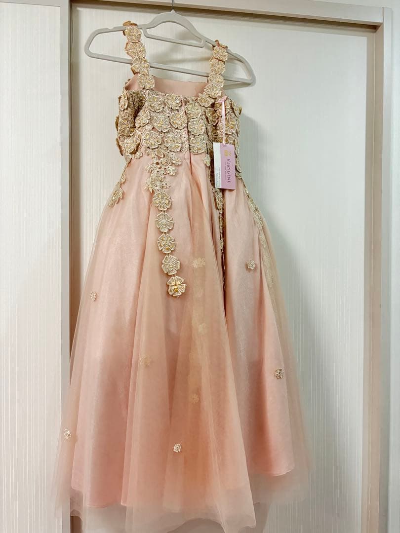 ベリージェネドレス 花柄装飾 140cm