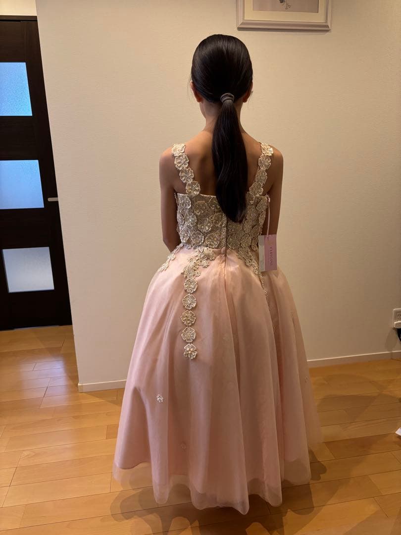 ベリージェネドレス 花柄装飾 140cm