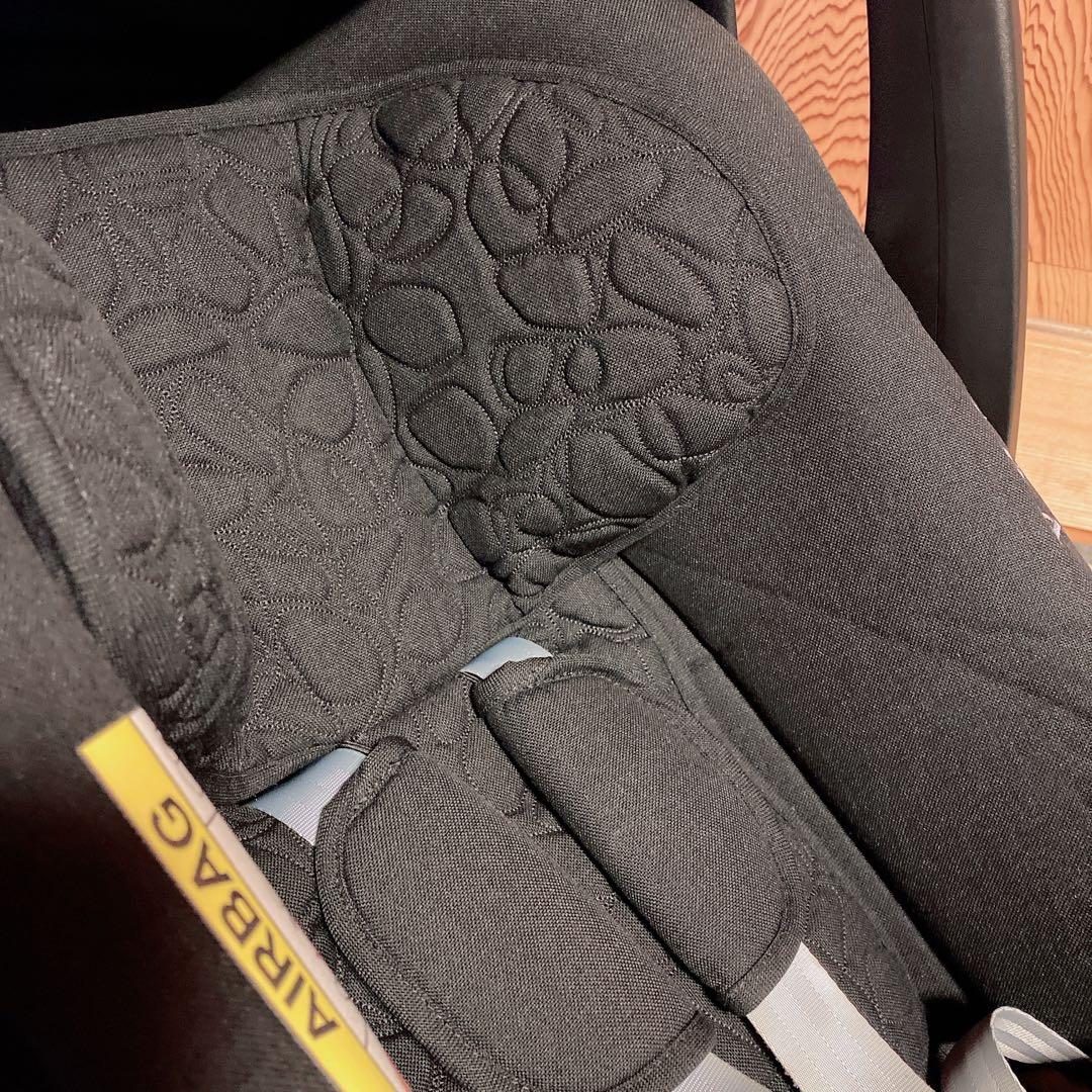 ボルボ VOLVO純正 新生児用 後ろ向き チャイルドシート isofix