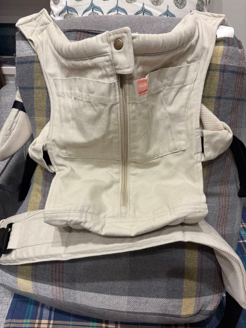 キューズベリーnico 抱っこ紐