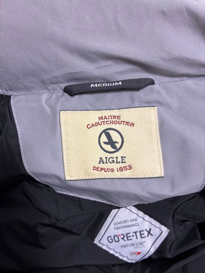 AIGLE（エーグル） ダウンコート ライトグレー系／フード付き／防寒性◎