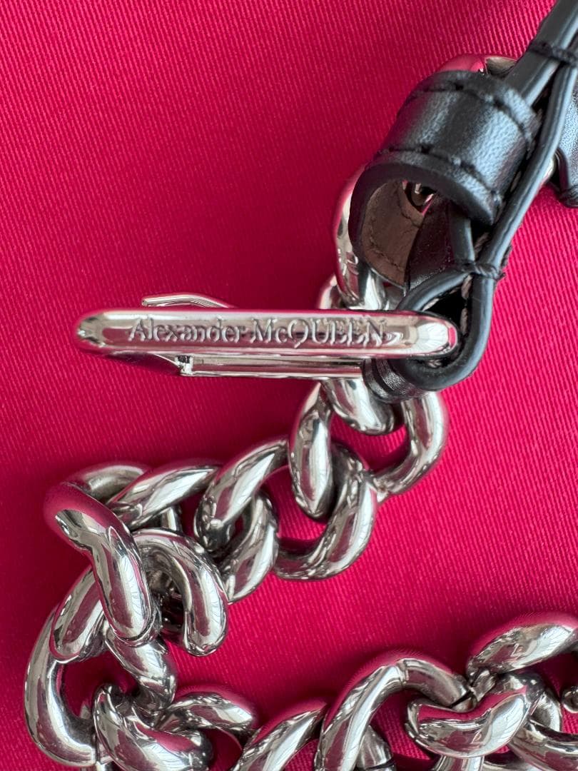 Alexander maqueen ベルト