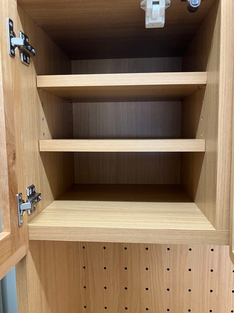 美品☆ニトリ　カップボード　食器棚　キッチンボード　天然木★