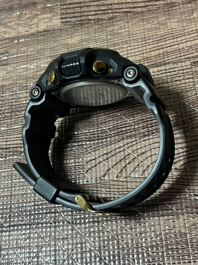 時計 G-SHOCK GR-B100