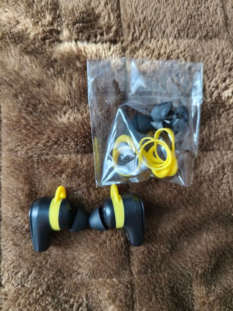 モンスト エル　ワイヤレスイヤホン(ケースなし)